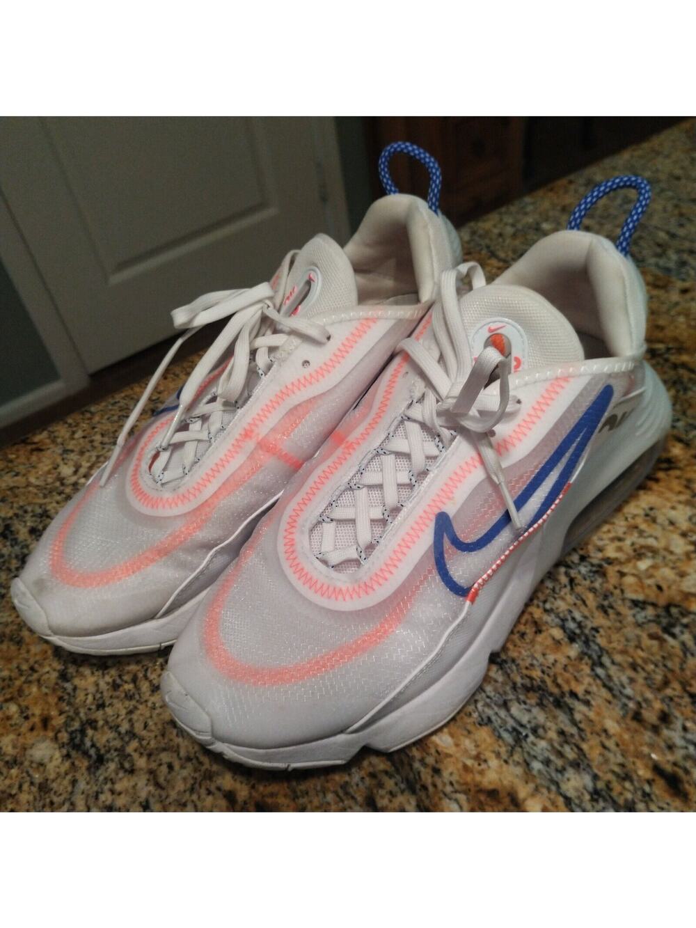 Nike Air Max 2090 White Racer Blue Crimson Sneakers CT1290-100 Womens US 9 Nice